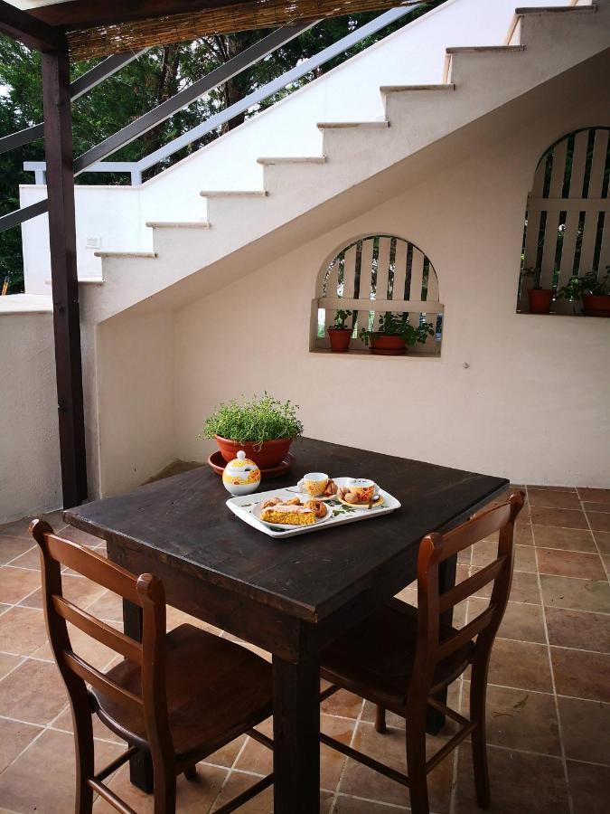 ויאסטה Villa Monacis Guest House מראה חיצוני תמונה