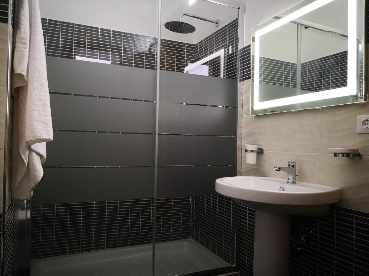 ויאסטה Villa Monacis Guest House מראה חיצוני תמונה